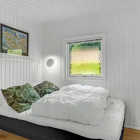 3 Bedroom Gorgeous In 펜션 하데르슬레우