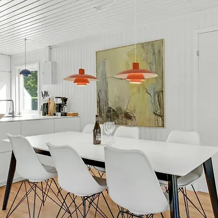 3 Bedroom Gorgeous In * 하데르슬레우
