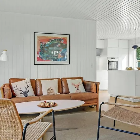 펜션 3 Bedroom Gorgeous In
